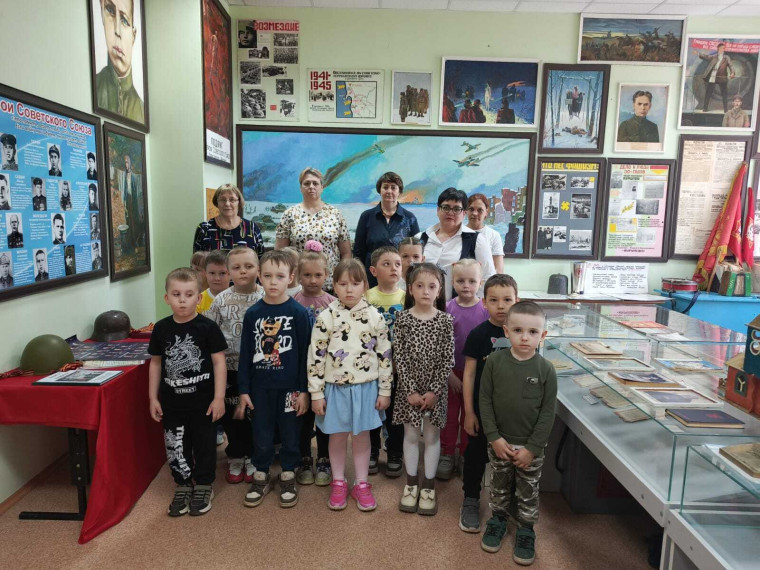 Экскурсия в школьный музей.