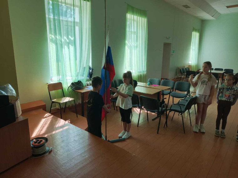 Открытие пришкольных лагерей "Дружба" и "Калейдоскоп идей".